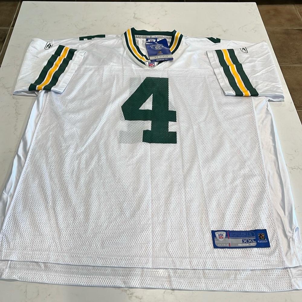 Brett Favre Green Bay football jersey. New with tags. 2XL